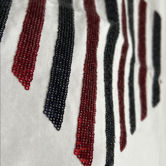 Venus Sequin Heart Striped T Shirt - Picture 6 of 10